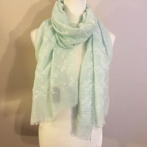 Lightweight Shawl/Decorative Scarf NWT